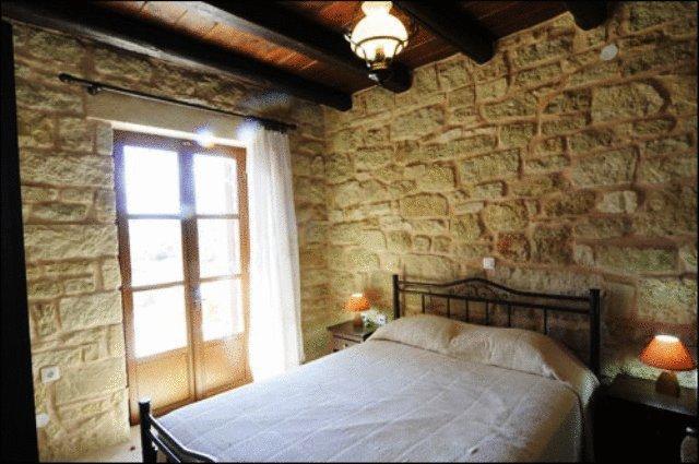 Esperides Stone Houses ปาเลกาสตรอน ภายนอก รูปภาพ